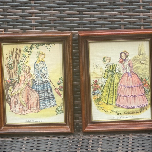 Vintage needlepoint Godey’s Fashions 1849 set of framed pictures - Picture 11 of 13